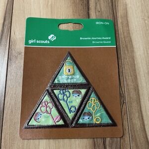Girl Scouts Brownie Patches Journey Award Iron-On BROWNIE QUEST NEW Iron On